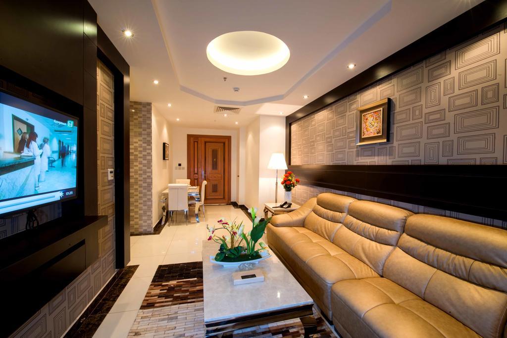 Al Yamama Palace Hotel Suites 리야드 객실 사진