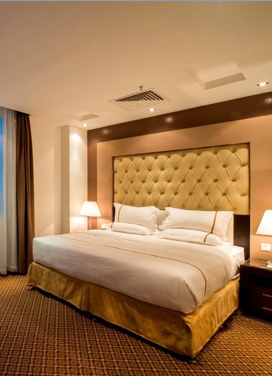 Al Yamama Palace Hotel Suites 리야드 외부 사진