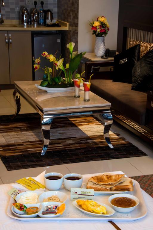 Al Yamama Palace Hotel Suites 리야드 객실 사진