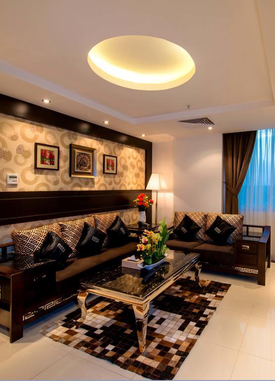 Al Yamama Palace Hotel Suites 리야드 객실 사진